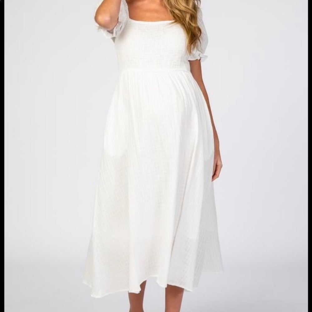 Like New Pinkblush Maternity White Smocked Puff Sleeve MIDI Dress - Small
